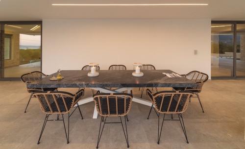 Housearch.gr - Lemon Tree